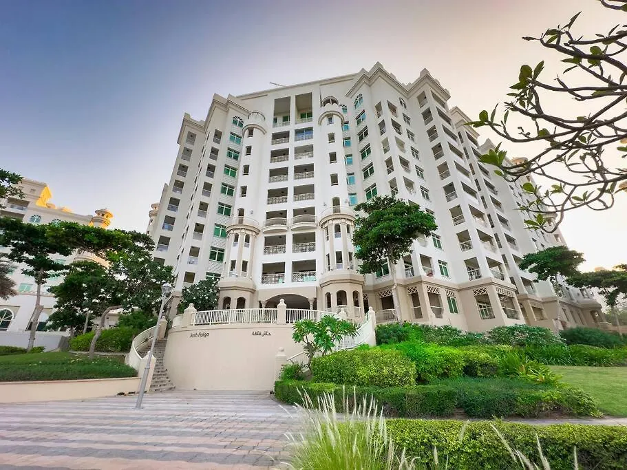 First Class 2Br Cozy Beachfront Escape Dubai United Arab Emirates